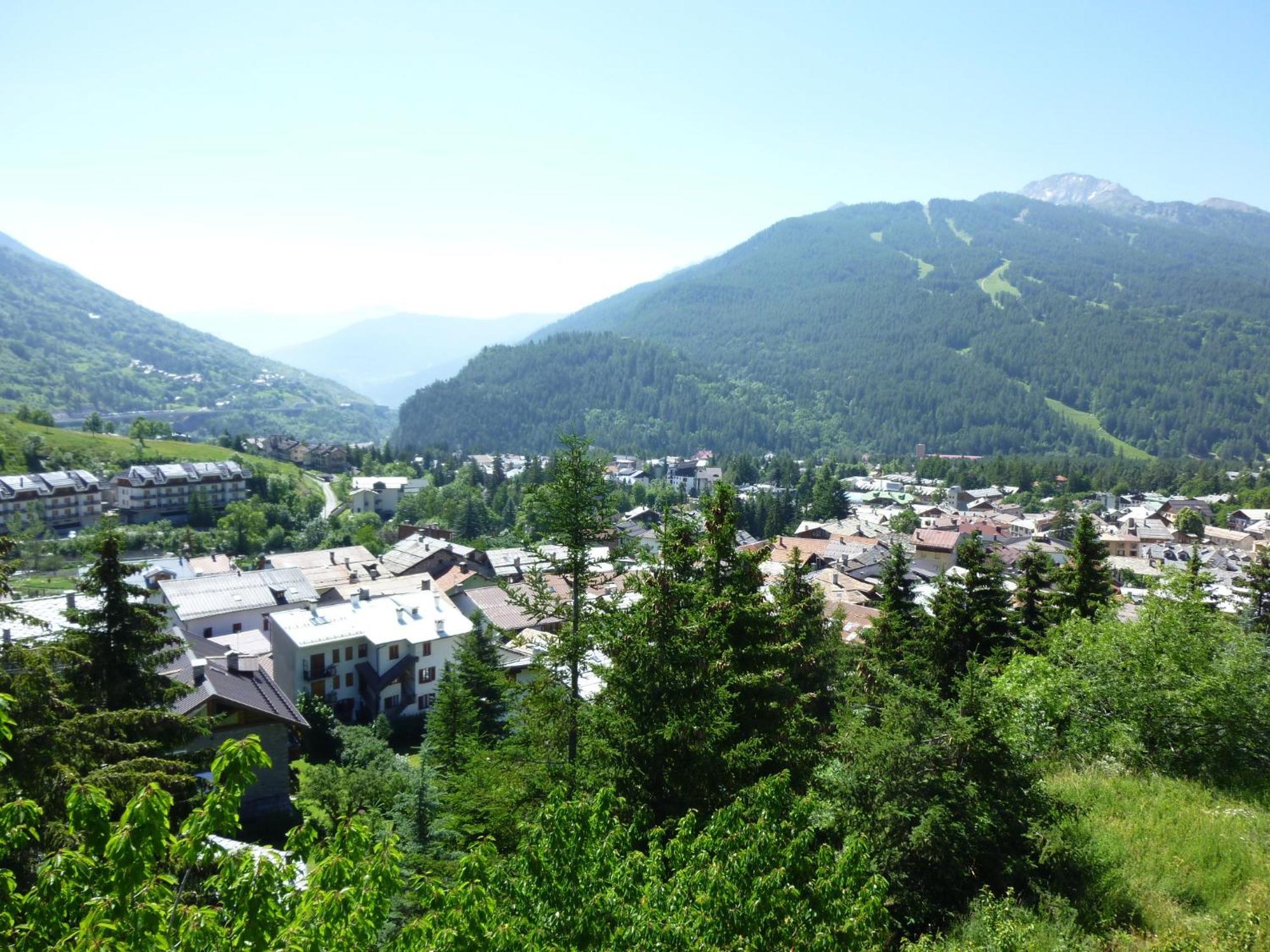 Pensione Bianca Bardonecchia Exterior photo